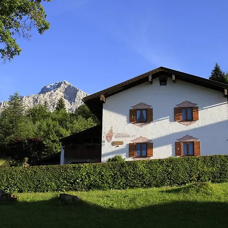 Ferienwohnung Haus Karlsbad Апартаменты Берхтесгаден